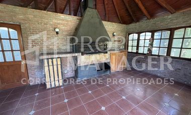 Casa en Venta en Casa 500 m² en Terreno 1.377 m² con Piscina y Quincho – Quilamapu, Chillán