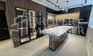 Casa en Venta en Casa 500 m² en Terreno 1.377 m² con Piscina y Quincho – Quilamapu, Chillán