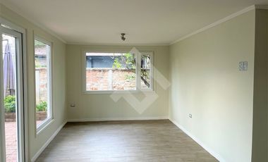 Casa en Arriendo en Vitacura