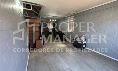 Casa en Venta en Casa 3 Dormitorios con Estacionamiento Techado – Villa Las Crisálidas, Chillán