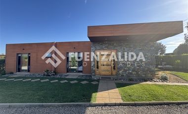 Casa en Venta en Huasos II