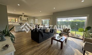 Casa en Venta en Huasos II