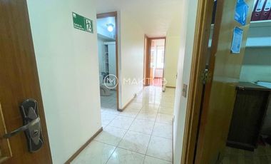 Oficina en Venta en Calle Blanco a pasos de Plaza Victoria y Avenida Errázuriz