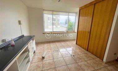 Oficina en Venta en Calle Blanco a pasos de Plaza Victoria y Avenida Errázuriz
