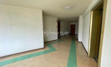 Oficina en Venta en Calle Blanco a pasos de Plaza Victoria y Avenida Errázuriz