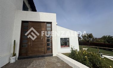 Casa en Venta en Santo Domingo tradicional