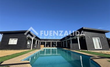Casa en Venta en Huasos II