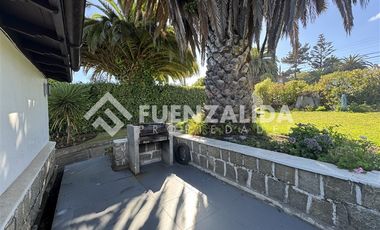 Casa en Venta en Santo Domingo casco historico vista al mar