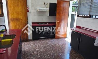 Casa en Arriendo en Manquehue