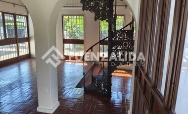 Casa en Arriendo en Manquehue
