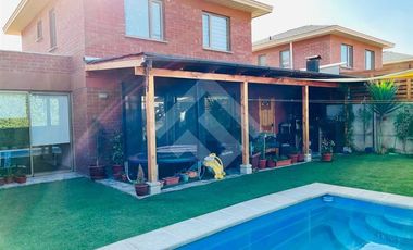 Casa en Venta en Valle las Araucarias
