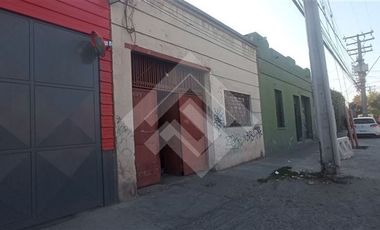 Sitio en Venta en Esquina Actor Baguena/ Salesianos