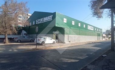 Sitio en Venta en Esquina Actor Baguena/ Salesianos