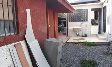 Casa en Venta en 4 Centenario /Madre Mazarello