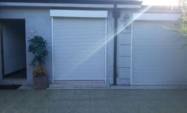 Casa en Venta en 4 Centenario /Madre Mazarello