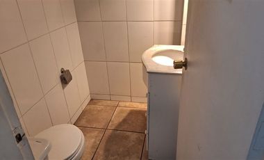 Oficina en Arriendo en Metro Santa Lucia