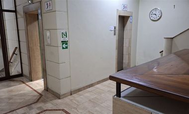 Oficina en Arriendo en Metro Santa Lucia