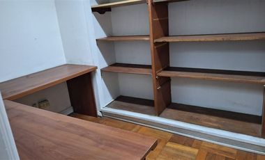 Oficina en Arriendo en Metro Santa Lucia