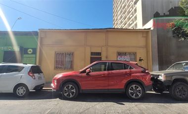 Sitio en Venta en Casa en venta en sector centro, calle Los Carrera.