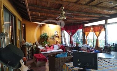Casa en Venta en Camino Padre Hurtado con Av. Virginia Subercaseaux