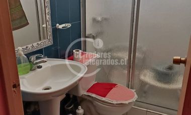 Casa en Venta en Camino Padre Hurtado con Av. Virginia Subercaseaux