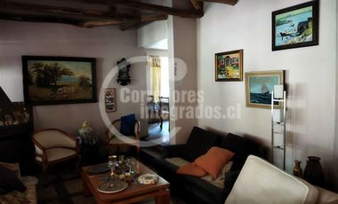Casa en Venta en Camino Padre Hurtado con Av. Virginia Subercaseaux