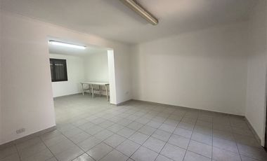 Oficina en Arriendo en Portugal /Maule