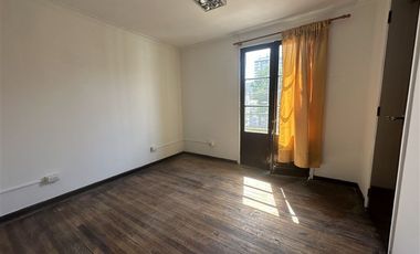 Oficina en Arriendo en Portugal /Maule
