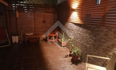 Casa en Venta en Av Larapinta poniente / Camino Las Flores