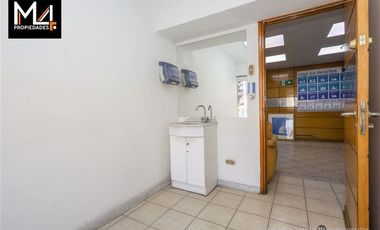 Oficina en Venta en Av. Apoquindo/Metro Alcantara