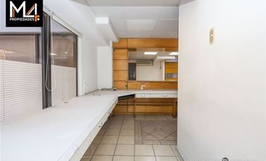Oficina en Venta en Av. Apoquindo/Metro Alcantara