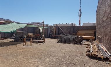 Sitio en Venta en Terreno central con proyecto de departamentos aprobado.