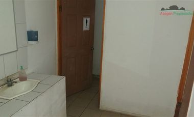 Local Comercial en Venta en Local comercial con amplio terreno en Tierra Amarilla