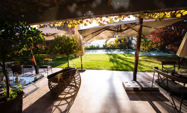 Casa en Venta en Valle Escondido orilla gancha de golf