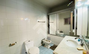 Casa en Venta en Gran Avenida/ Av. El Parrón