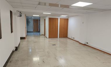 Oficina en Arriendo en Holanda con Tobalaba