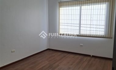 Oficina en Arriendo en Aldunate esquina Balmaceda, Empalme.