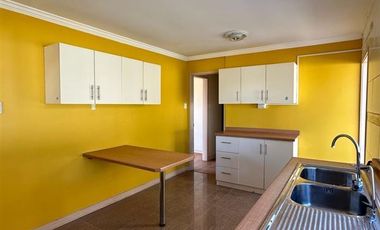 Casa en Venta en Parcela Agrícola con gran casa, quincho, galpón camino a Pinto