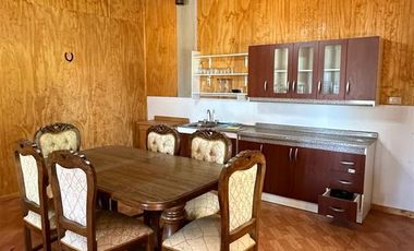 Casa en Venta en Parcela Agrícola con gran casa, quincho, galpón camino a Pinto