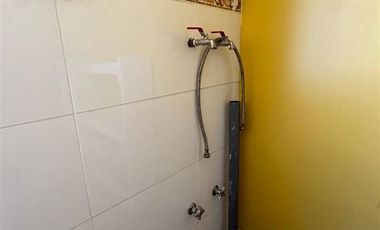 Casa en Venta en Parcela Agrícola con gran casa, quincho, galpón camino a Pinto