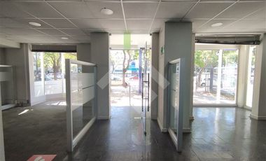 Local Comercial en Arriendo en Av. Libertad