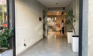 Oficina en Venta en Metro Monseñor Eyzaguirre