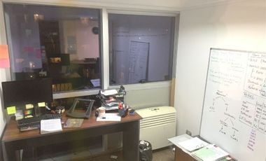 Oficina en Venta en Metro Monseñor Eyzaguirre