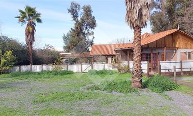 Casa en Venta en A 500MTS. METRO-TREN ESTACIÓN LINDEROS