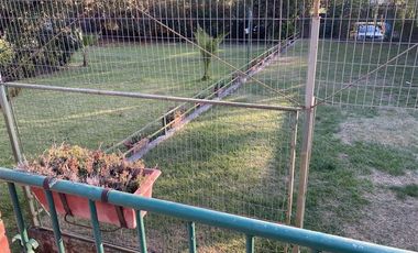 Casa en Venta en Las Araucarias con Central