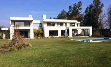 Casa en Venta en Camino Carampangue - Colegio Trebulco
