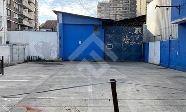 Sitio en Venta en Av Vicuña Mackena/Virreinato