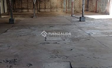 Sitio en Venta en Av Vicuña Mackena/Virreinato