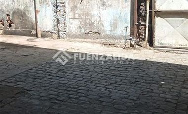 Sitio en Venta en Av Vicuña Mackena/Virreinato