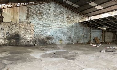 Sitio en Venta en Av Vicuña Mackena/Virreinato